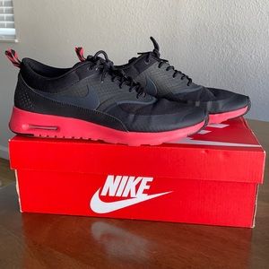 Women’s Nike Air Max Thea